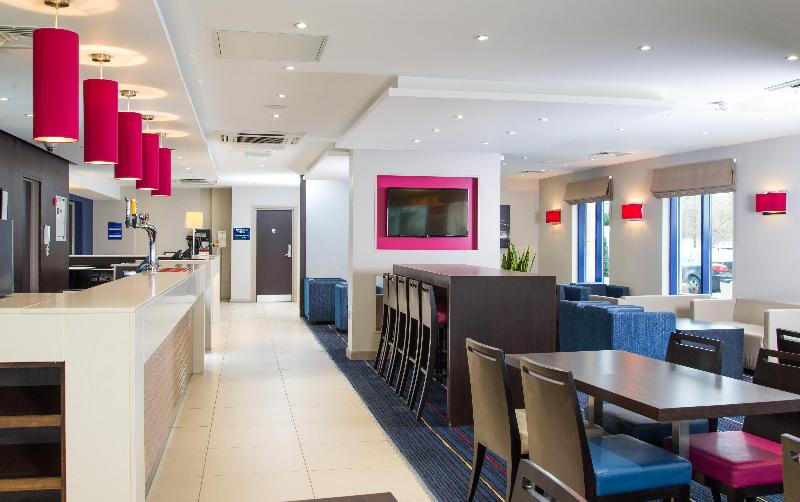 هتل Holiday Inn Express London   Wandsworth, An Ihg