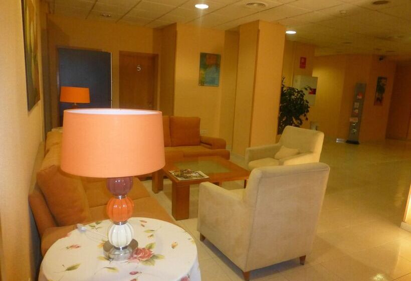 هتل Hostal El Val