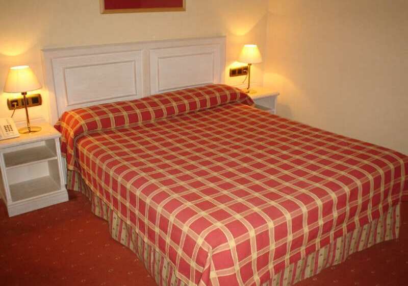 Отель Ilunion Bel Art