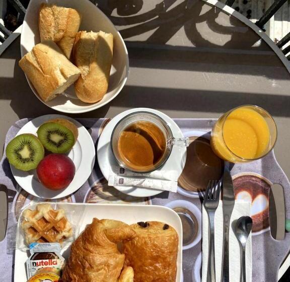 هتل Kyriad Direct Beziers Centre