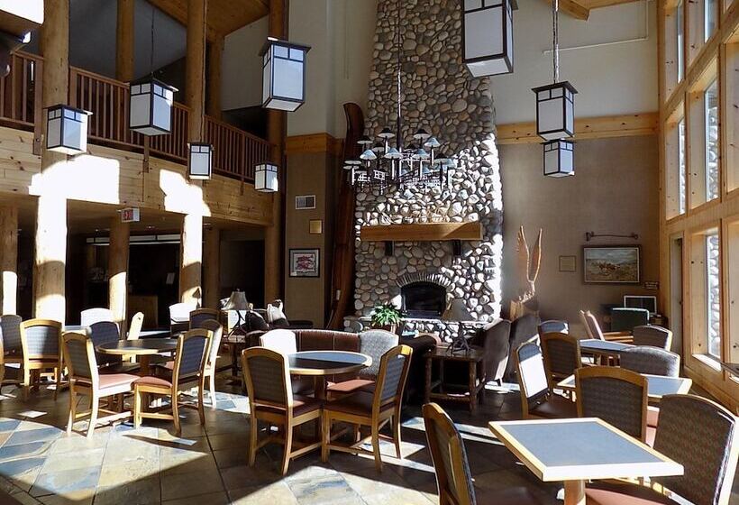 ホテル Salmon Rapids Lodge