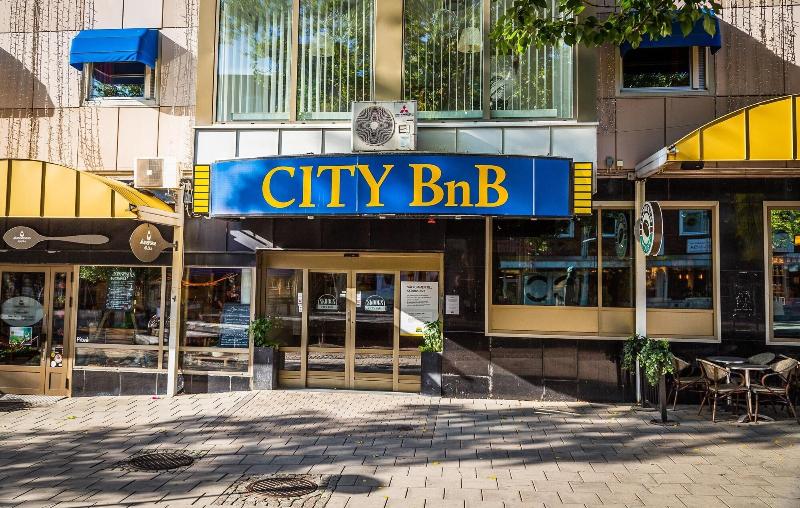 هتل Skoogs City Bnb