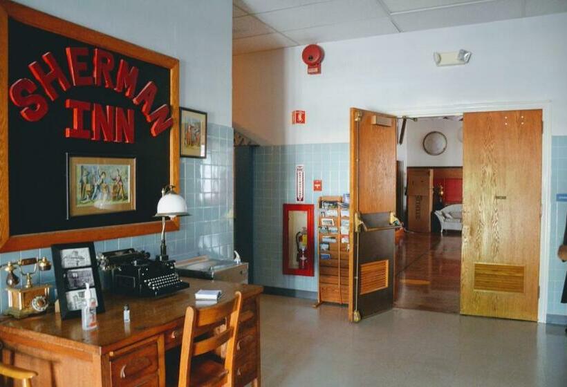مبيت وإفطار Sherman Inn