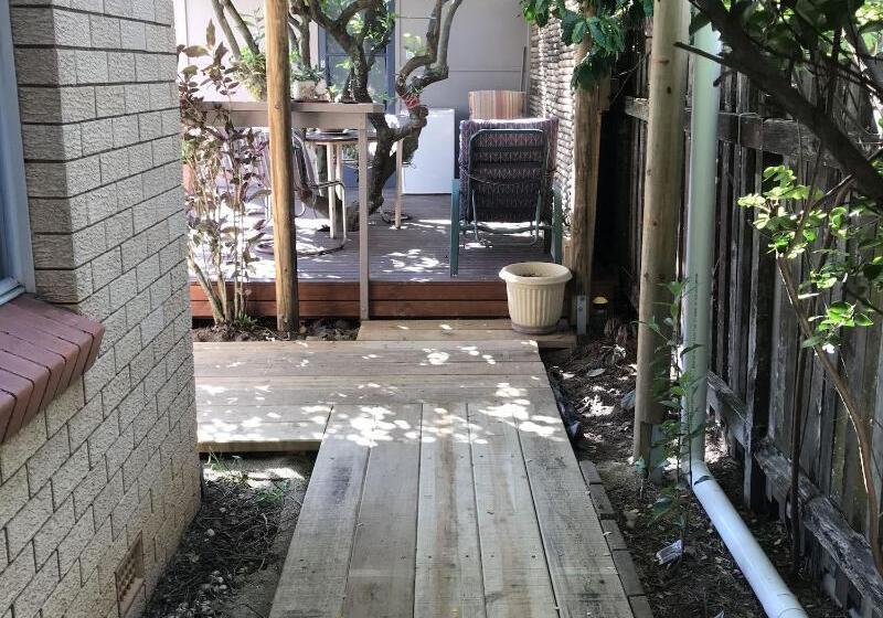 پانسیون Xyl Pets Friendly Seaside Boutique Guesthouse