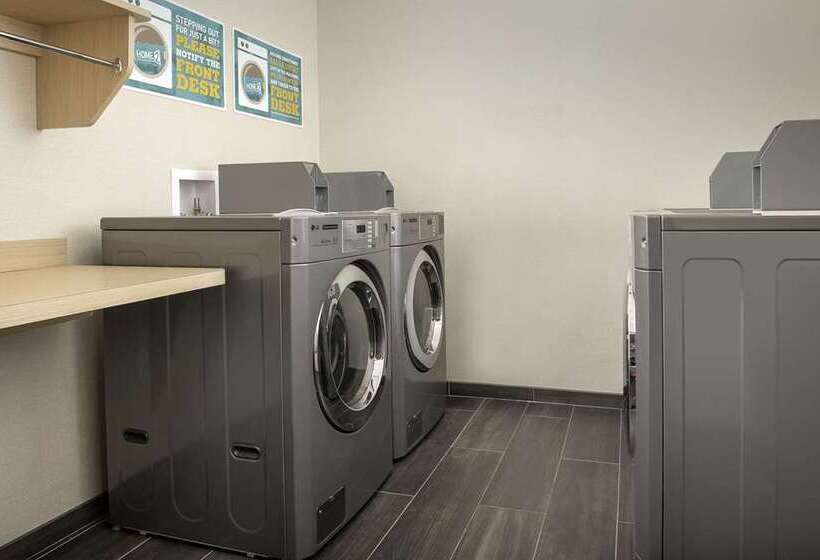 هتل Home2 Suites By Hilton Clovis Fresno Airport