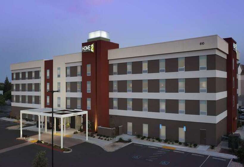 هتل Home2 Suites By Hilton Clovis Fresno Airport