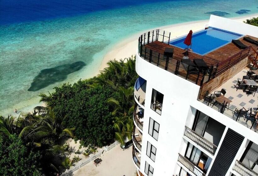 Ranthari Hotel And Spa Ukulhas Maldives