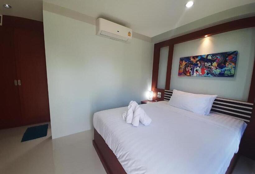 هتل Cc Beach Resort