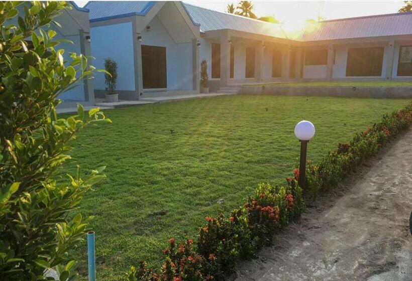 هتل Cc Beach Resort