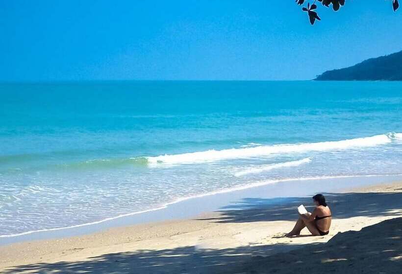 هتل Cc Beach Resort