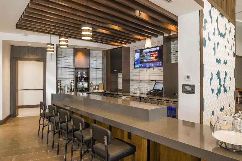 בית מלון כפרי Hyatt Place Melbourne   Palm Bay   I 95