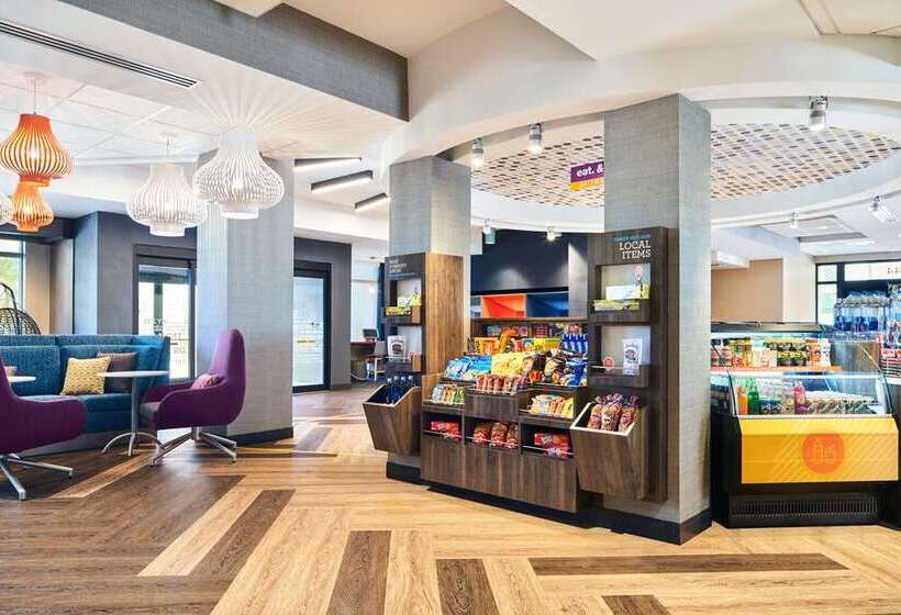 هتل Tru By Hilton Ft. Lauderdale Airport