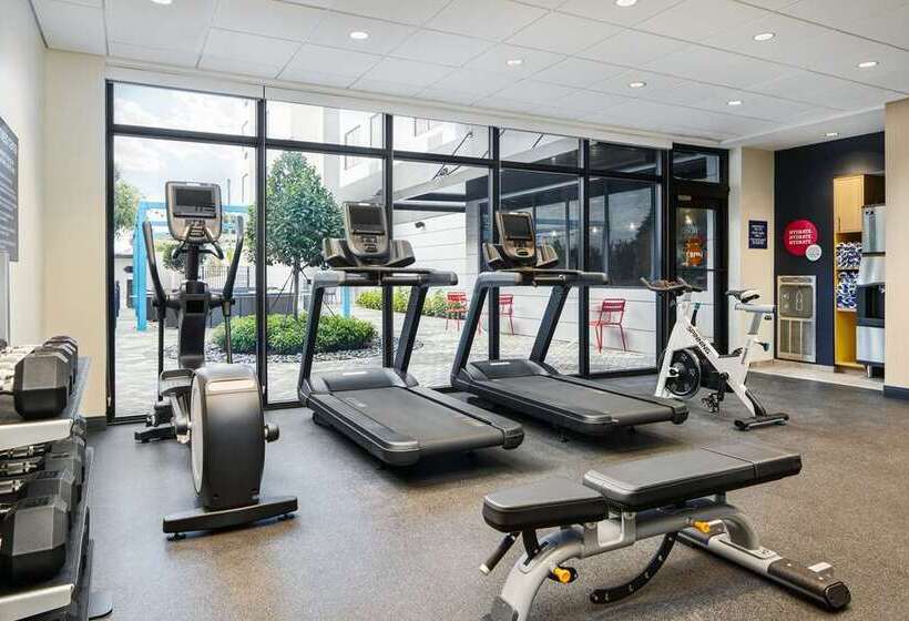 هتل Tru By Hilton Ft. Lauderdale Airport