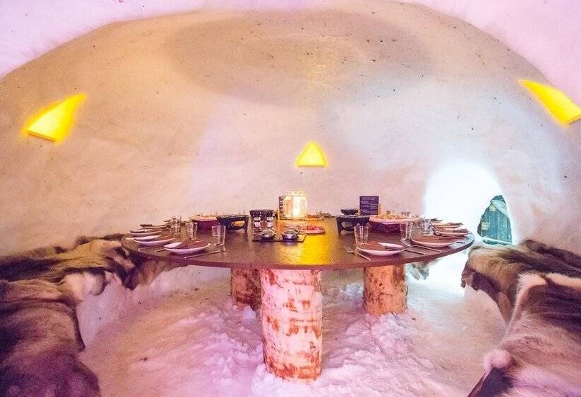 پانسیون Blacksheep Village Igloo