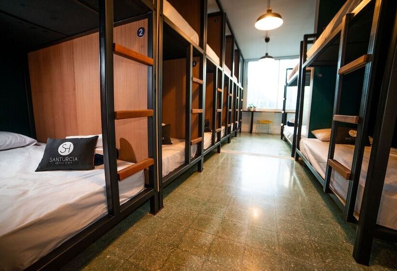 Santurcia Hostel   Adults Only