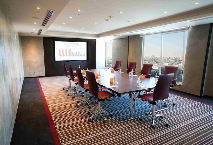 هتل Centro Corniche Al Khobar By Rotana