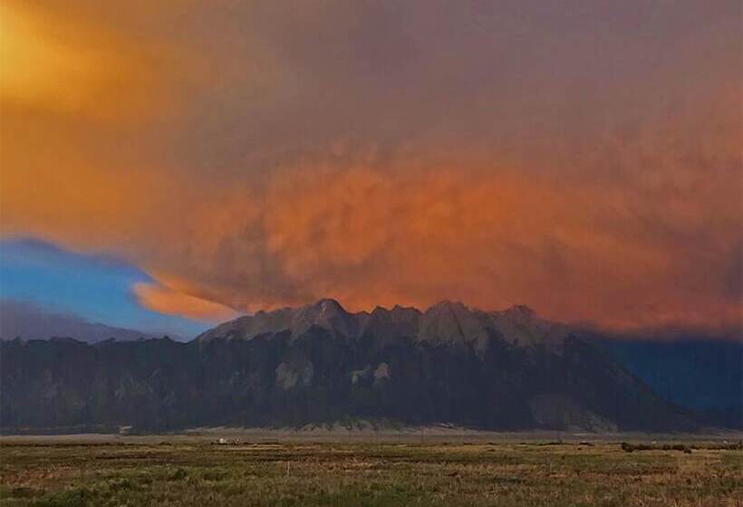 Отель Rustic Rook Resort Great Sand Dunes