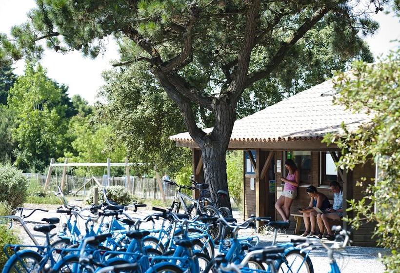 هتل Huttopia Noirmoutier