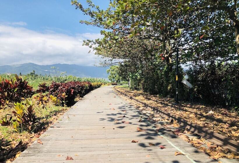 پانسیون Liu Yuan Green Villa