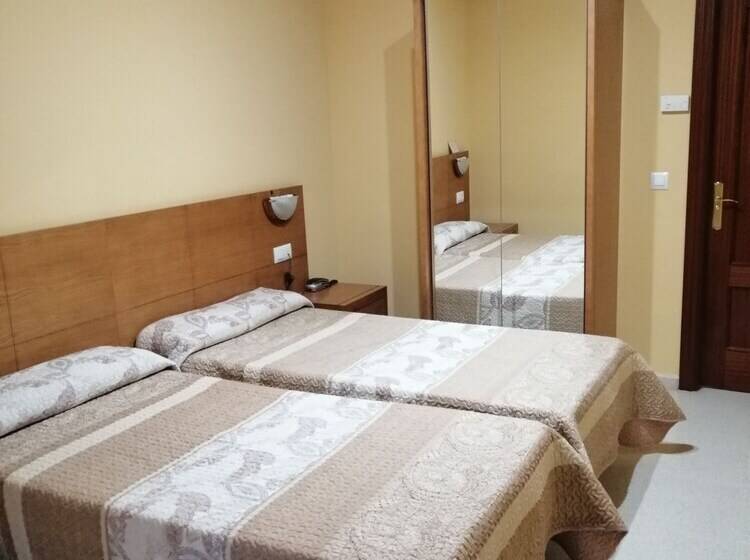 Hostal La Isla
