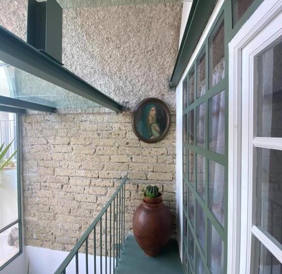 تختخواب و صبحانه Suites Edivino Design Capri