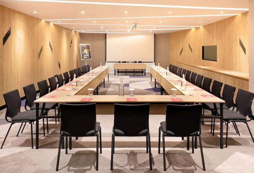 هتل Ibis Samarinda