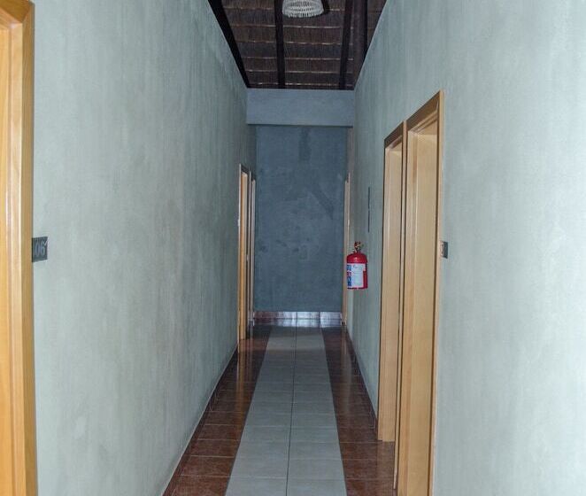 בית מלון כפרי Maputo Residence Inn