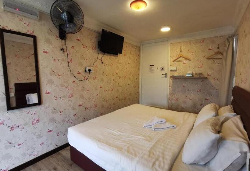 هتل Oyo 89969 Mount Hill Villa Kundasang
