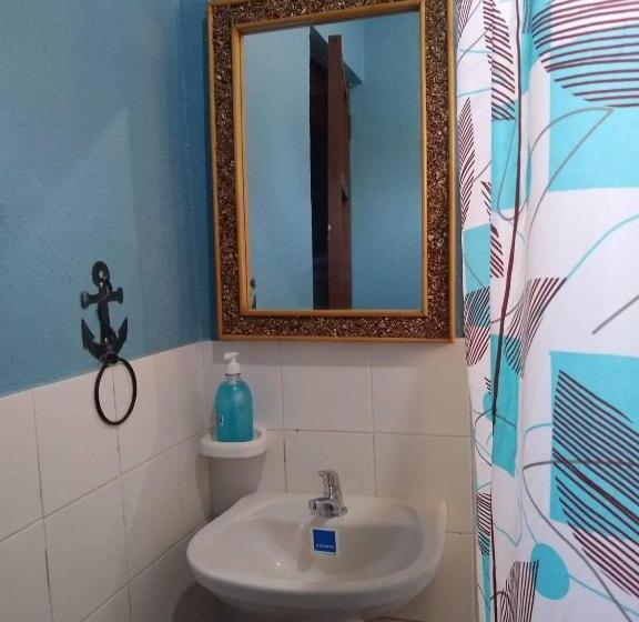 هاستل Casa Garrobo