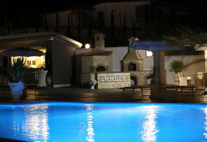 تختخواب و صبحانه Villa La Perla