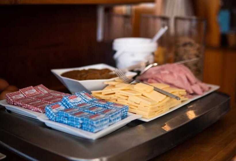 فندق Le Chardon Bleu