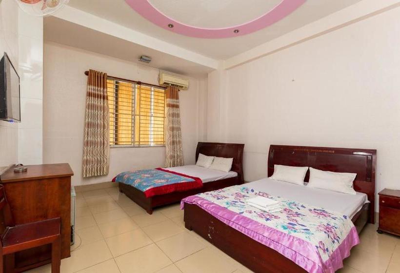 هتل Oyo 1036 Hoa Mai