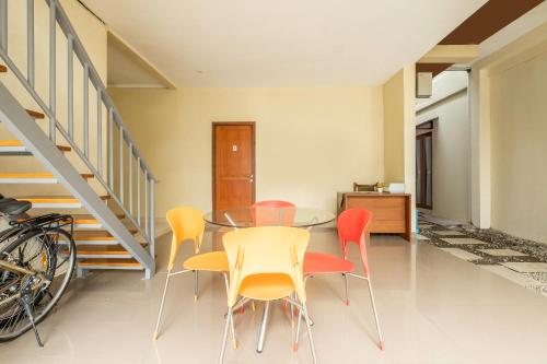 فندق Oyo Life 2529 Azalia Residence Syariah