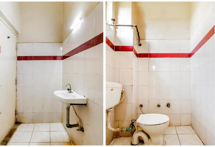 ホテル Spot On 42624  Tarun Residency