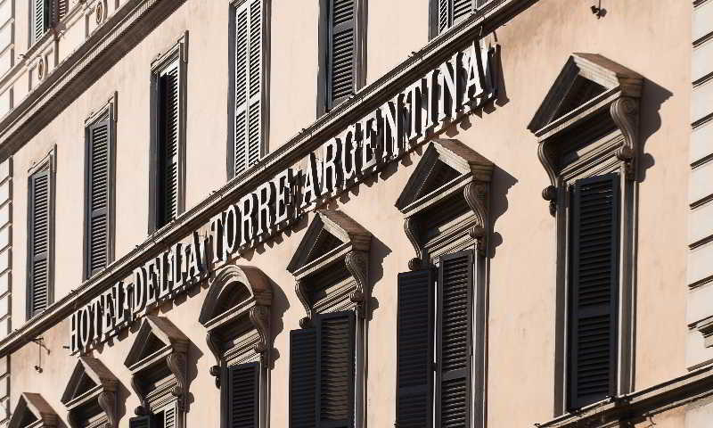 ホテル Della Torre Argentina