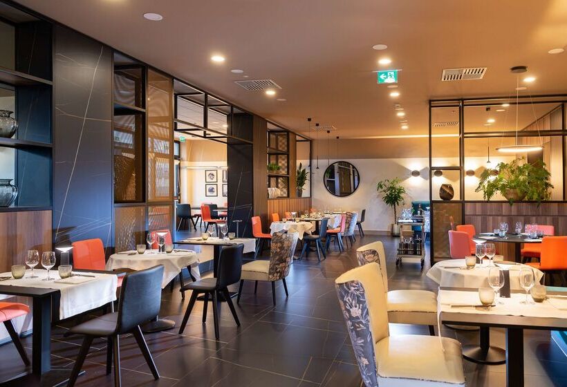 هتل Doubletree By Hilton Brescia