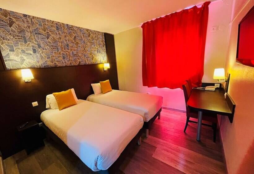 בית מלון כפרי Hôtel Restaurant Kyriad Direct Dijon Nord   Zenith   Toison D Or