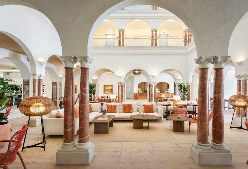 هتل Zahara Resorts & Villas