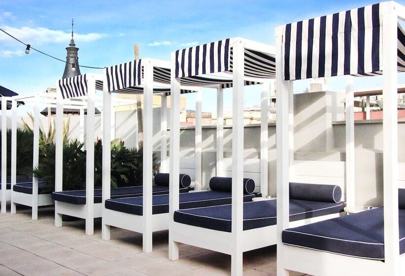 Midmost By Majestic Hotel Group