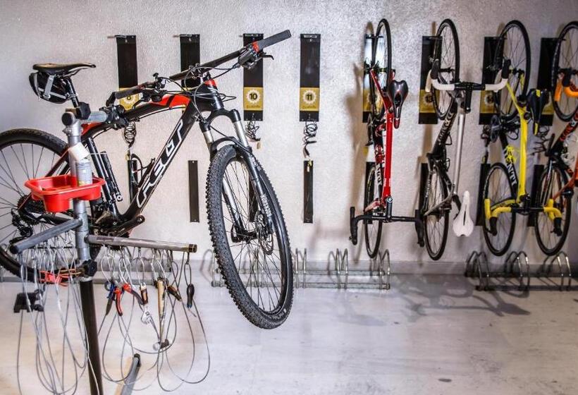 Salles Hotels Marina Portals