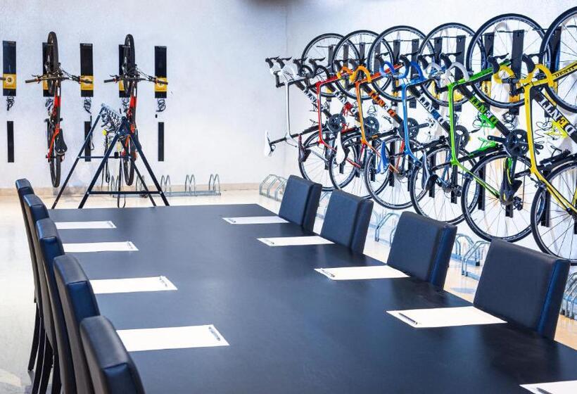 Salles Hotels Marina Portals