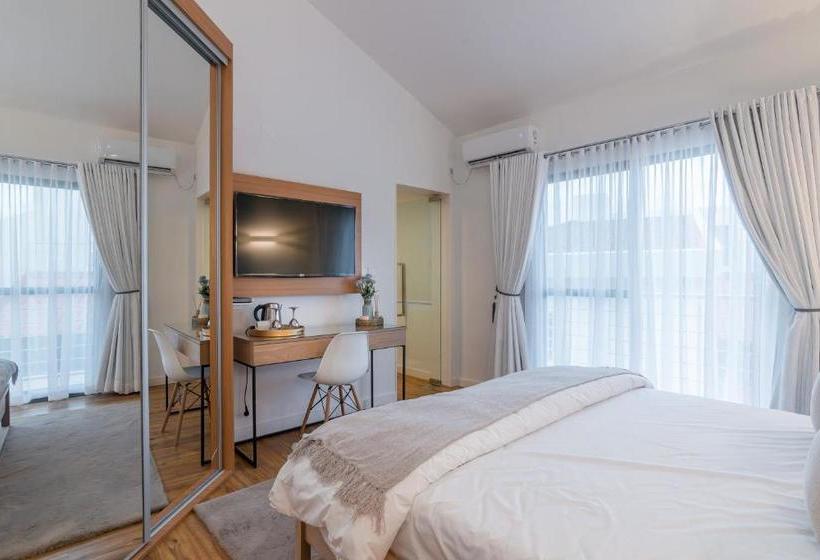 فندق Bongavila   Boutique