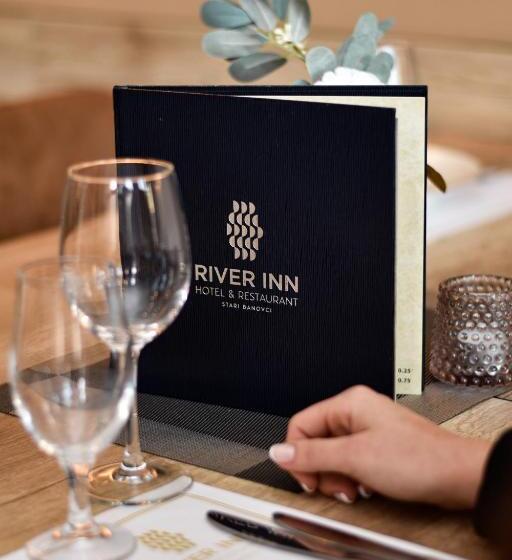 هتل River Inn