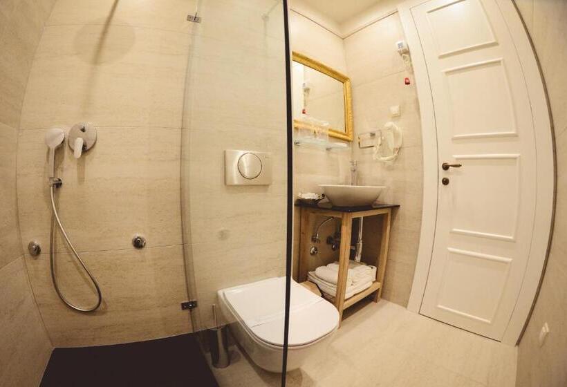 تختخواب و صبحانه Boutique Macchiato House