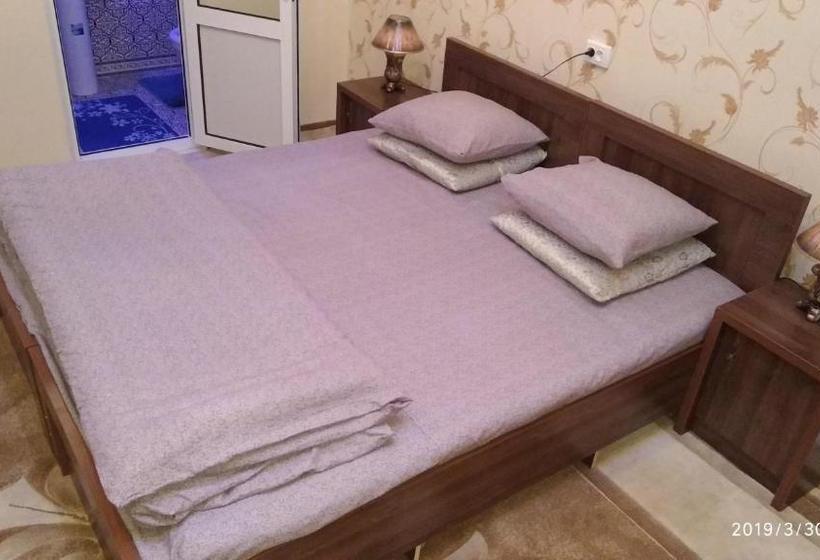 بنسيون Faride Guest House
