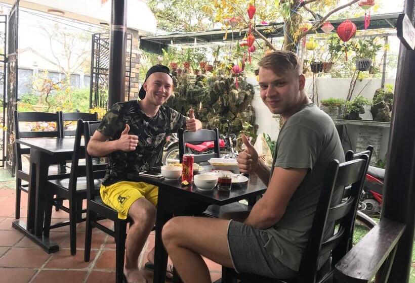 Cheerful Hoi An Hostel