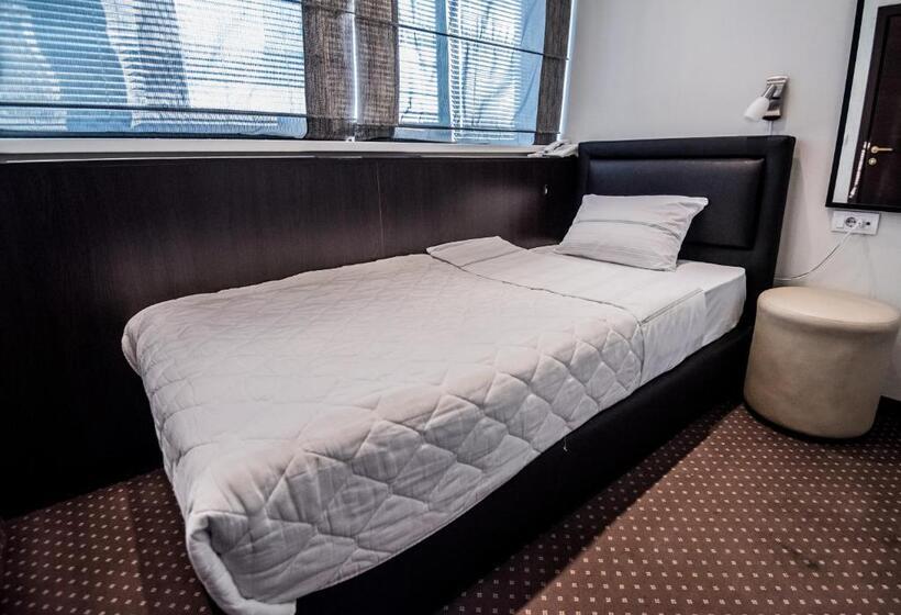 هاستل Centrum Sobe Rooms čačak