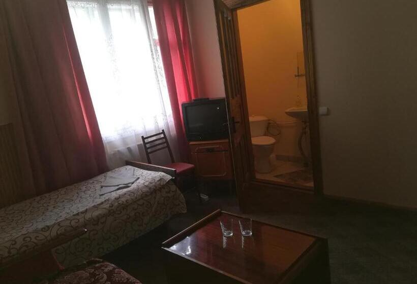 هتل садиба достаток