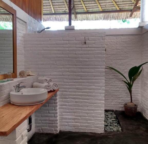 酒店 Amrita Maumere Resort