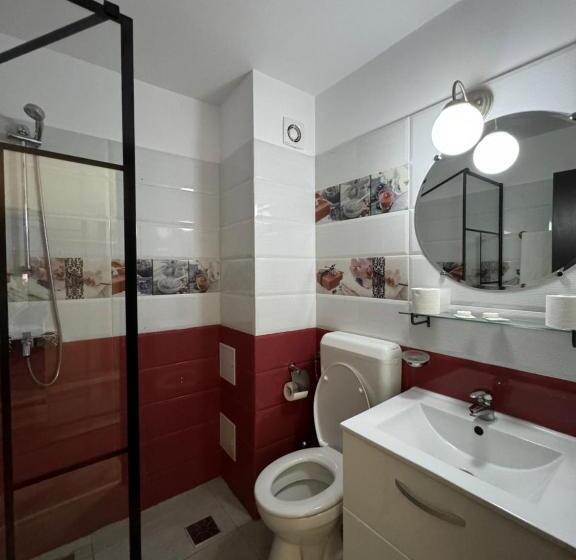 هتل Fast Airport Accomodation